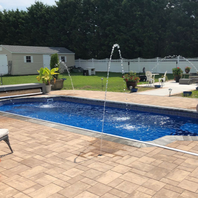 400 sq ft pool