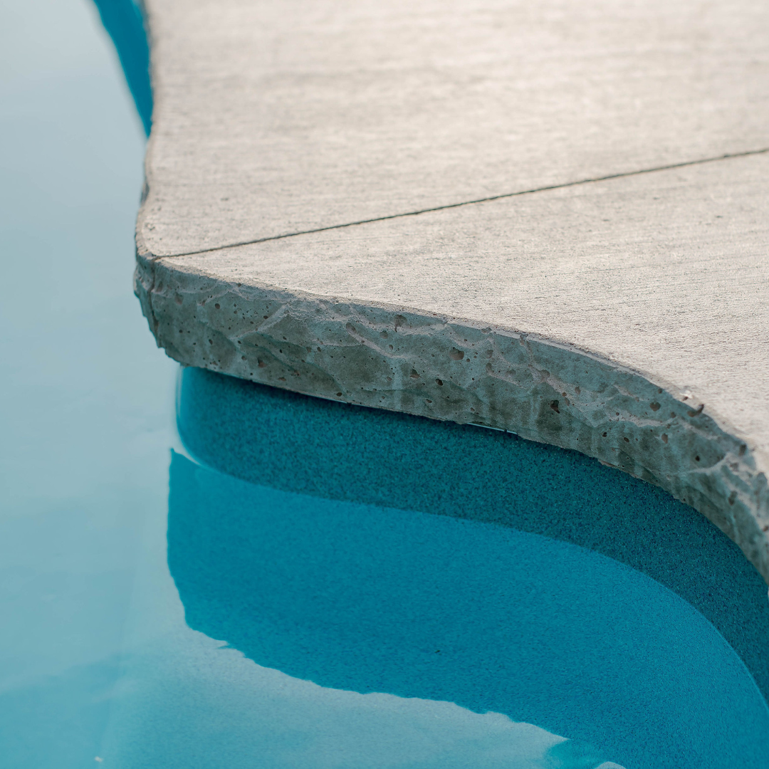 Freeform Fiberglass Pool Edge